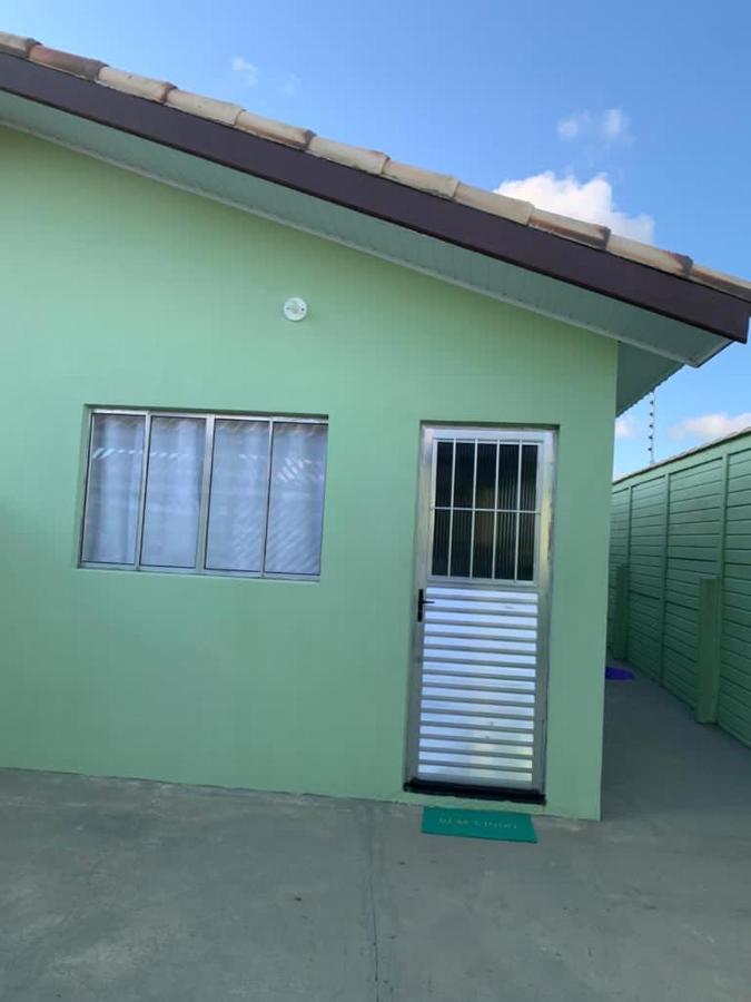 Casa, 1 Quadra Da Praia. Holiday home *