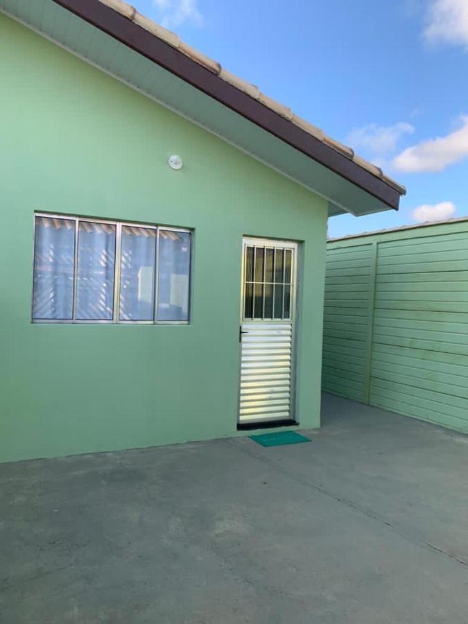 Casa, 1 Quadra Da Praia. * Ilha Comprida